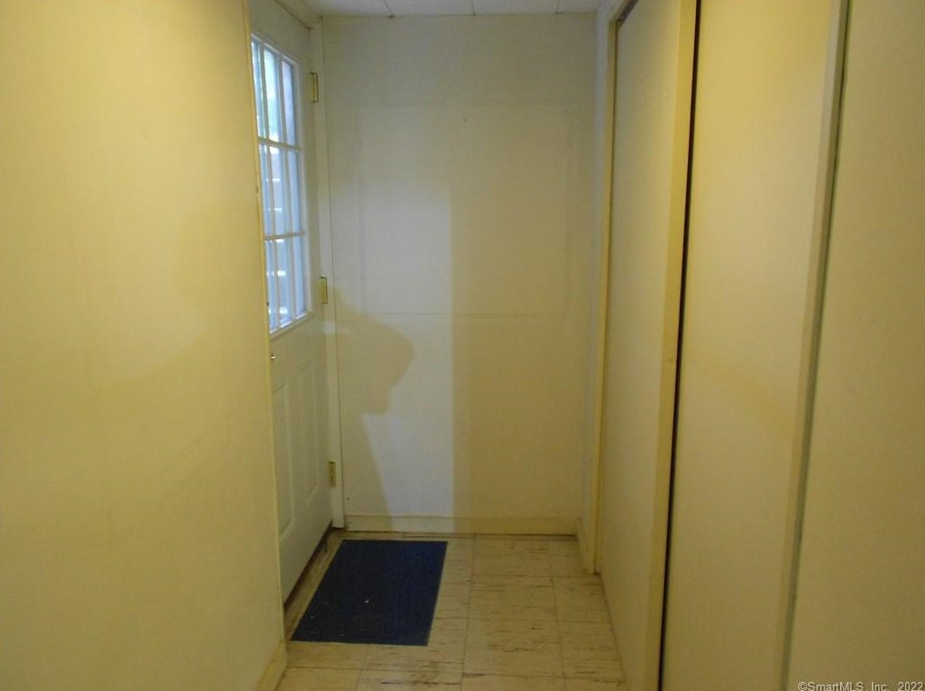 148 Centerbrook Rd, New Haven CT  06518-3402 exterior