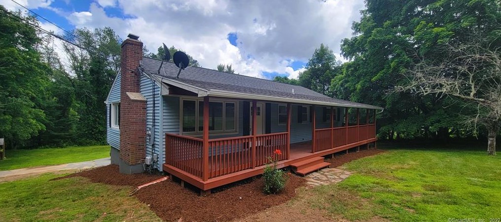 415 Round Hill Rd, Colchester, CT 06420