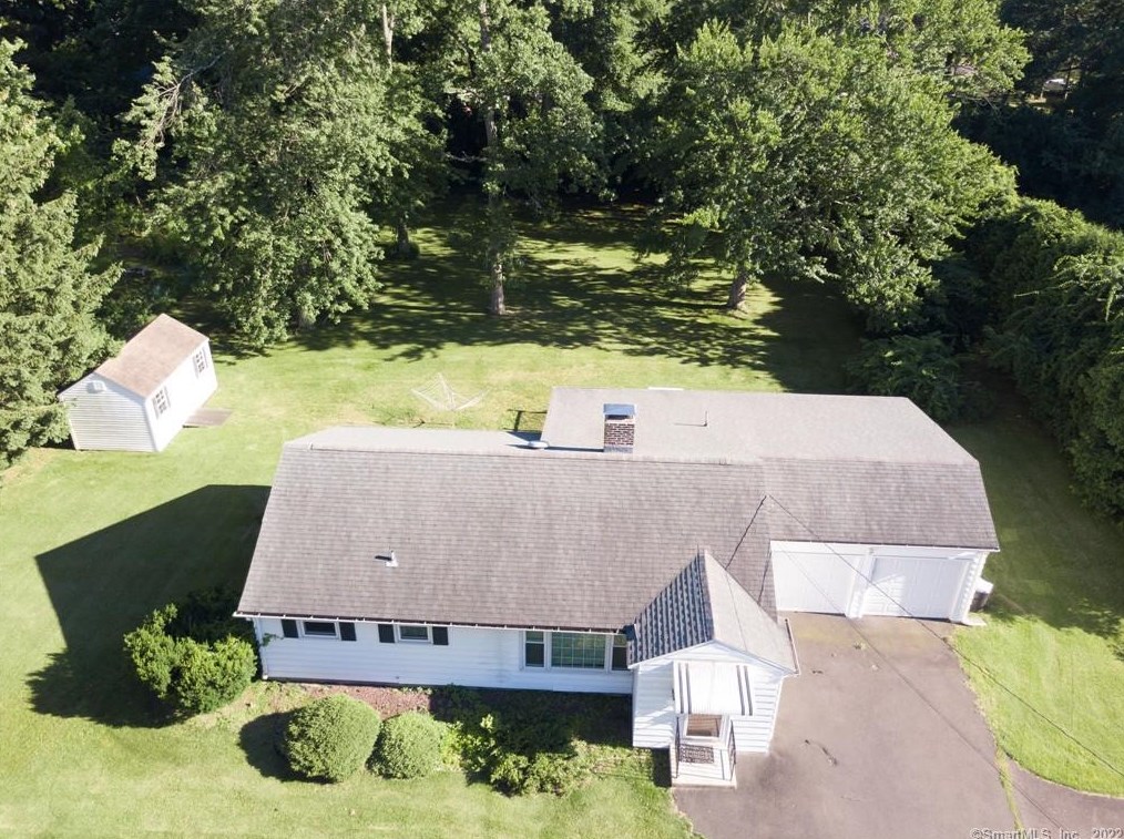 98 Clintonville Rd, North Haven, CT 06473