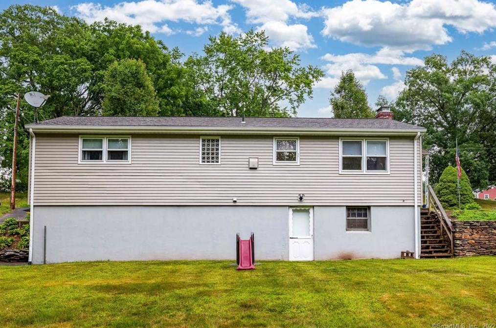 45 Henry Ave, Hartford CT  06111-3406 exterior