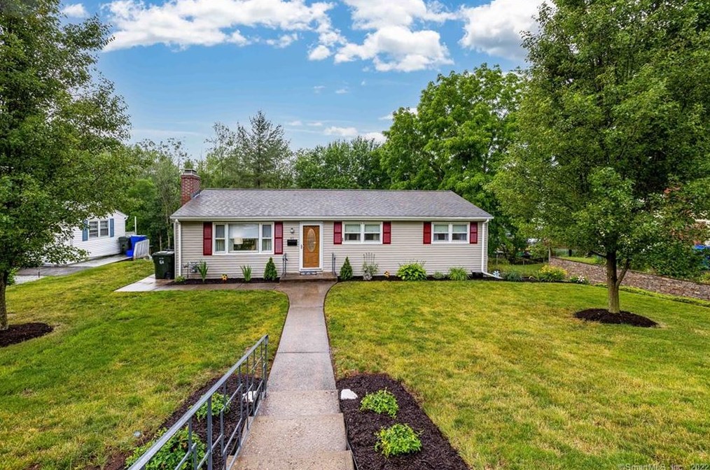 45 Henry Ave, Hartford, CT 06111