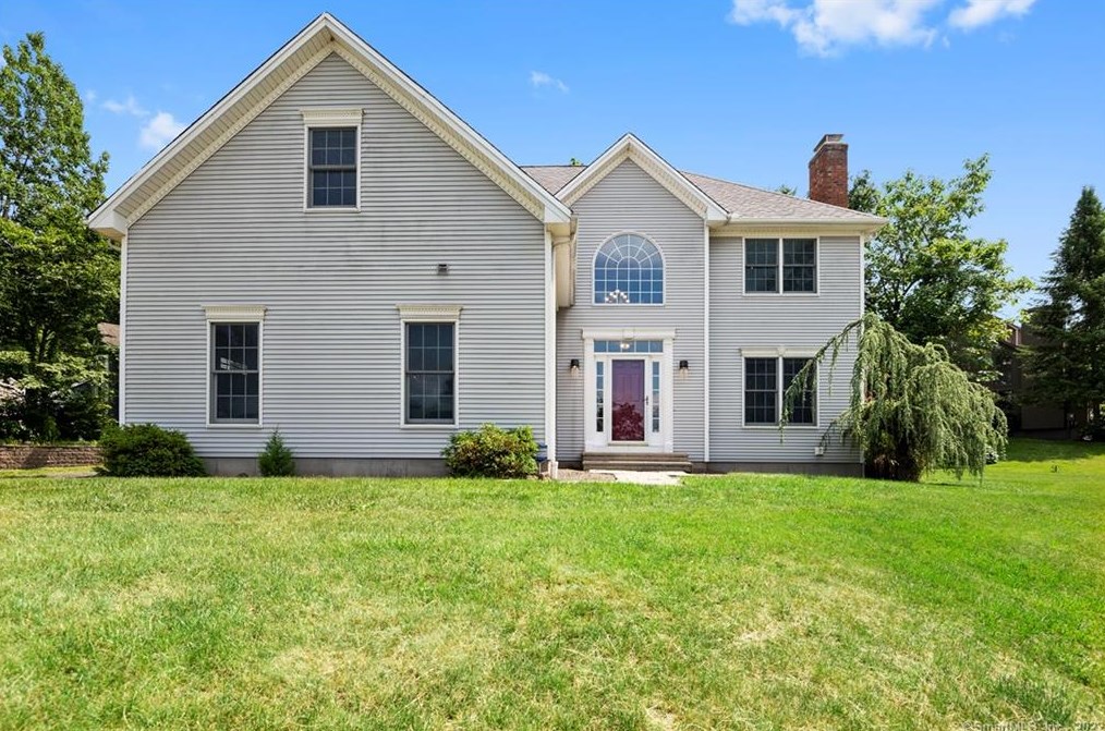 105 Doral Farms Rd, North Branford, CT 06471