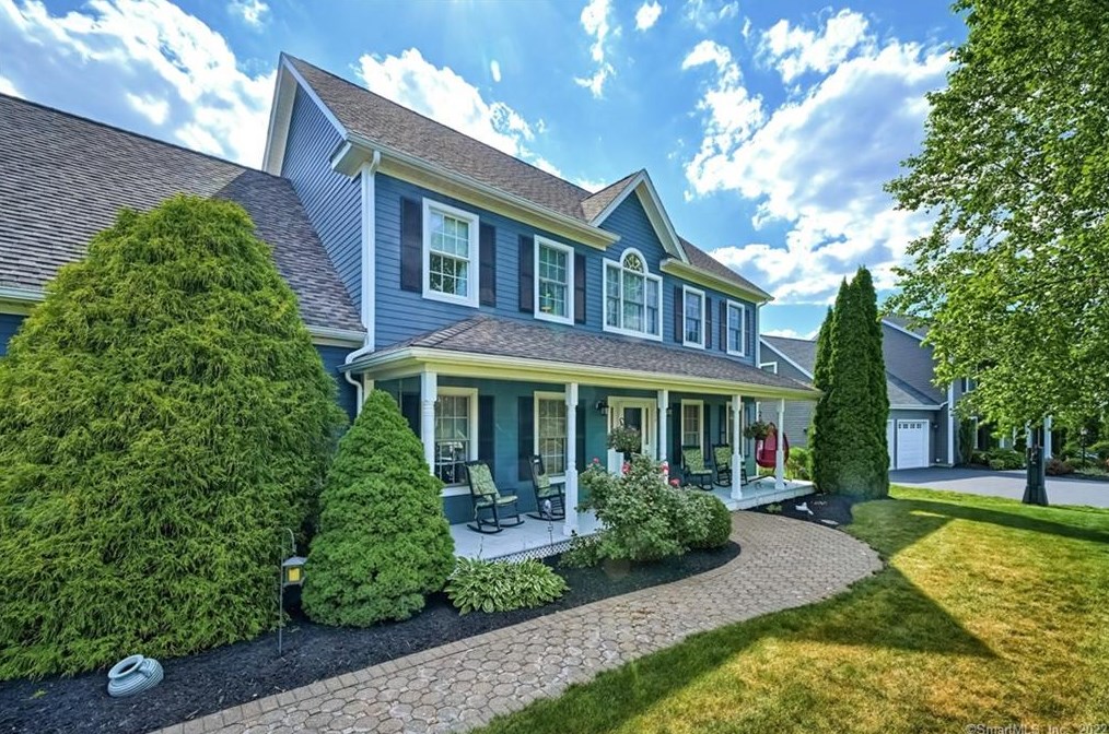 114 Debbie Dr, Meriden, CT 06451