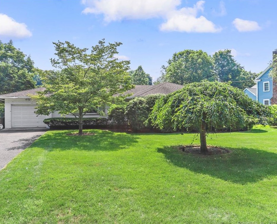 883 Stillwater Rd, Stamford, CT 06902