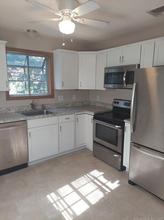 680 North Colony St #6, Meriden, CT 06450