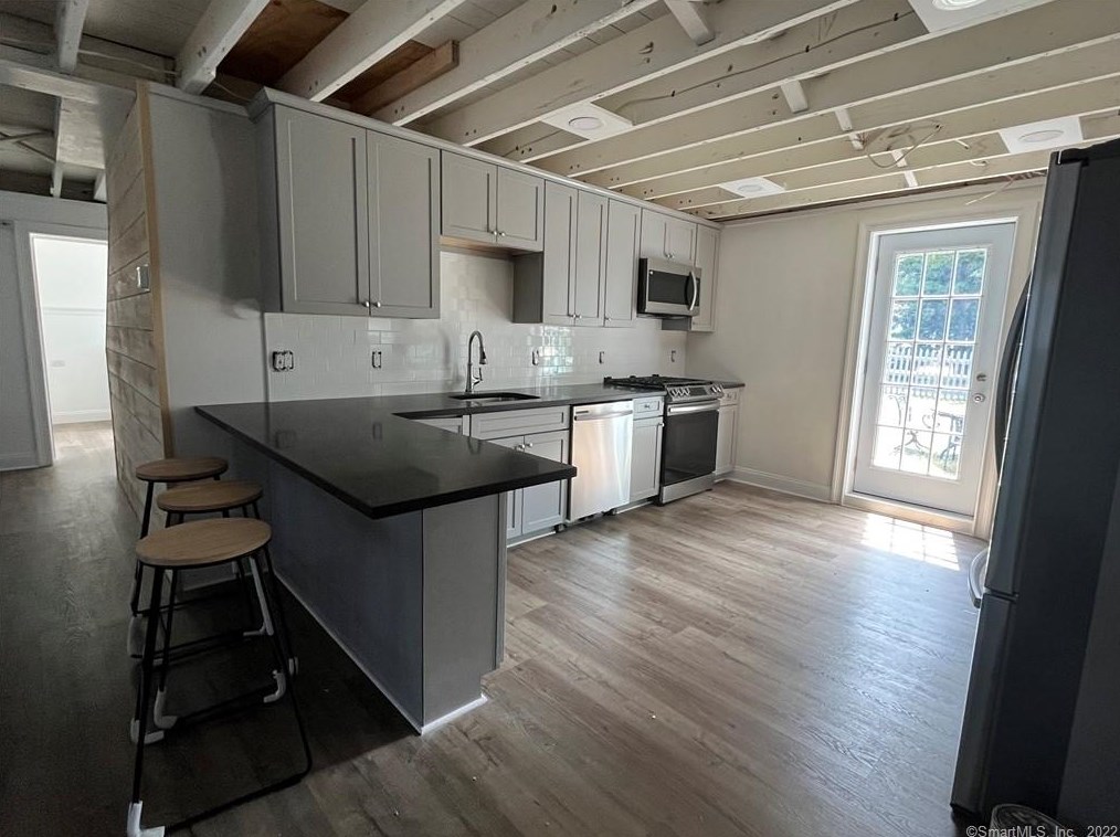 26 Taylor Ave, Madison, CT 06443