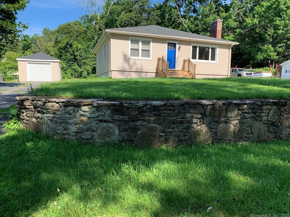 26 Highland Ave, Killingly, CT 06239
