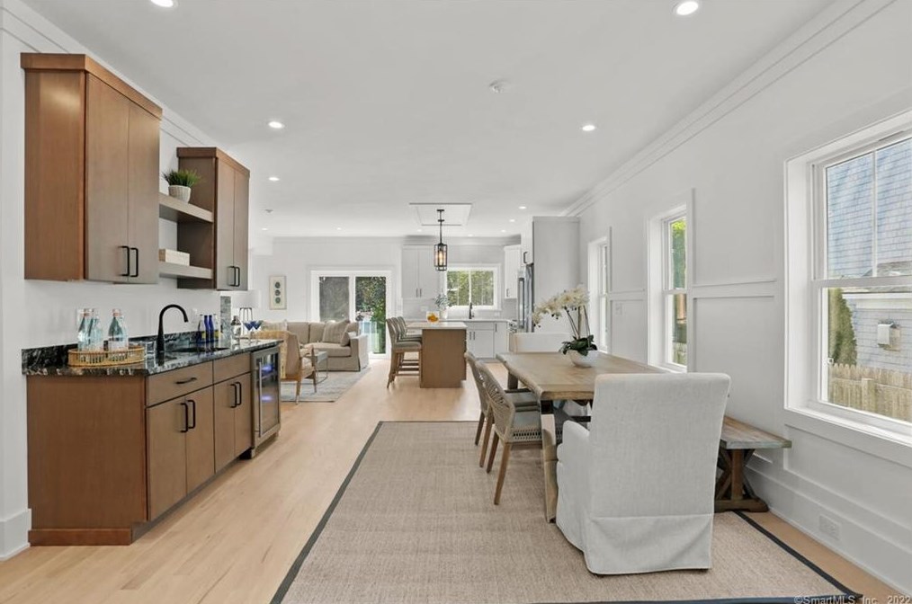 45 Osborne Pl, Southport, CT 06890