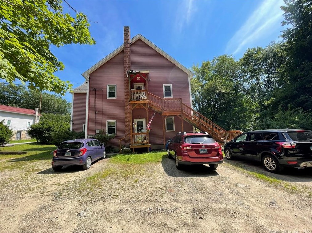5 Country Club Rd, Killingly, CT 06241