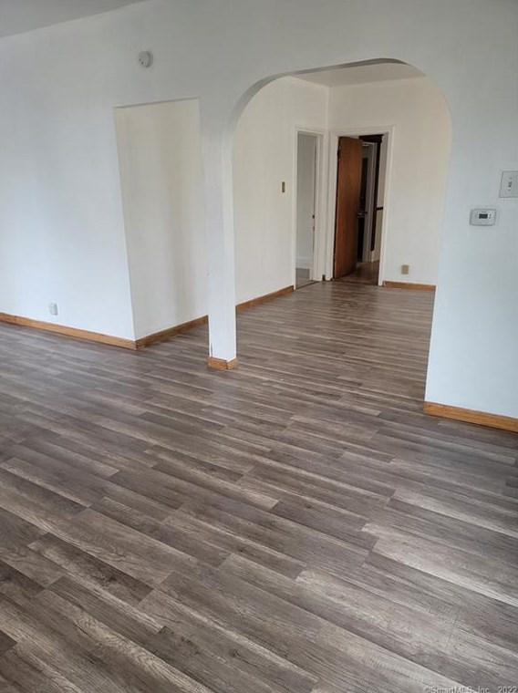 51 St, Hartford CT 06114-2642 exterior