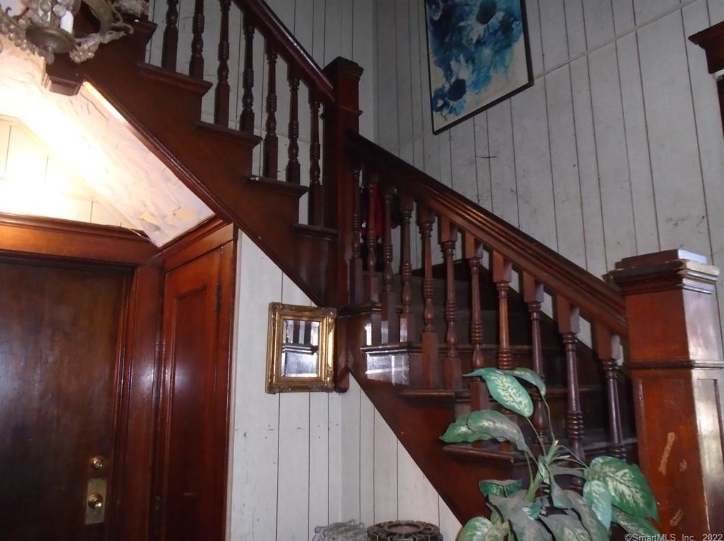 452 Dixwell Ave # 3, New Haven, CT