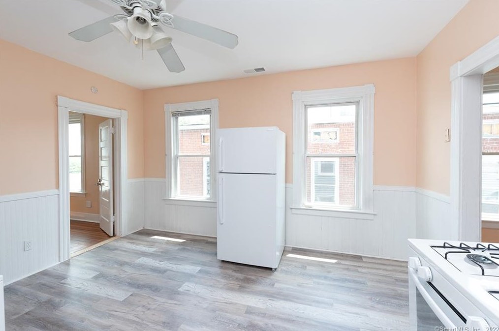 91 Booth St #3s, New Britain, CT 06053
