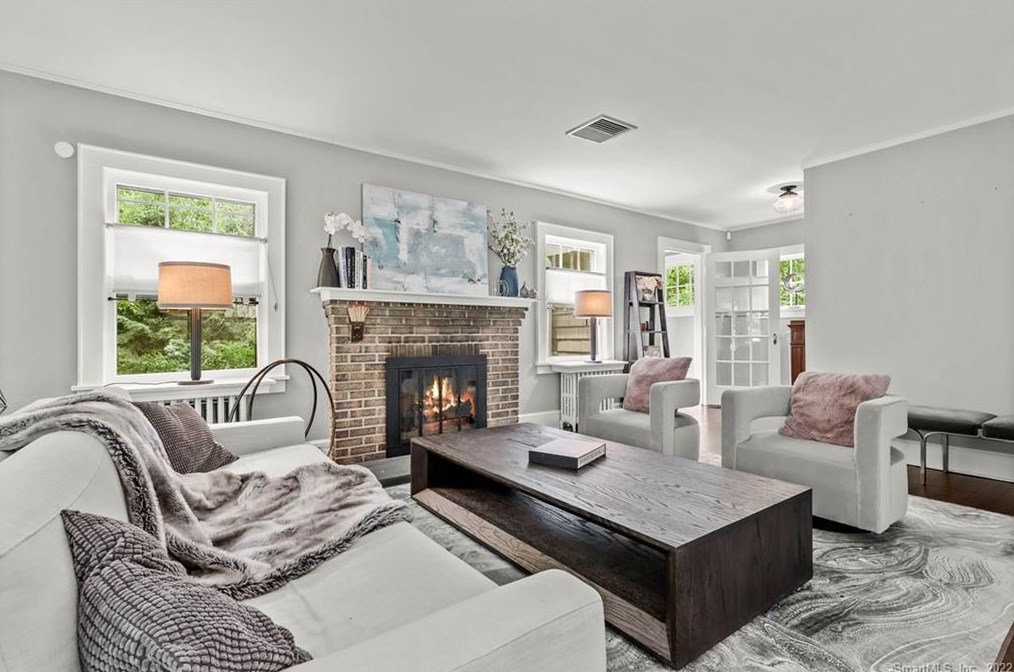 401 Jelliff Mill Rd, New Canaan, CT 06840