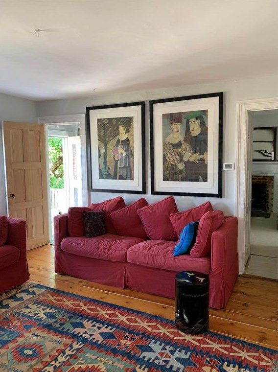 22 Pearl St #3, Stonington, CT 06378