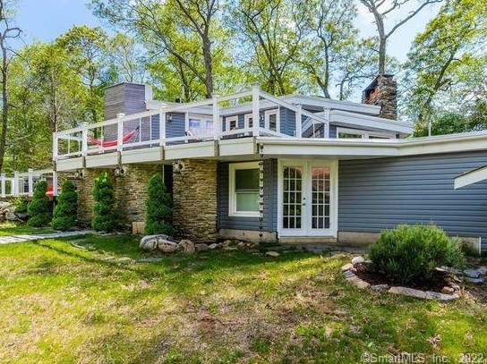 10 Chidley Way, Gales Ferry, CT 06339