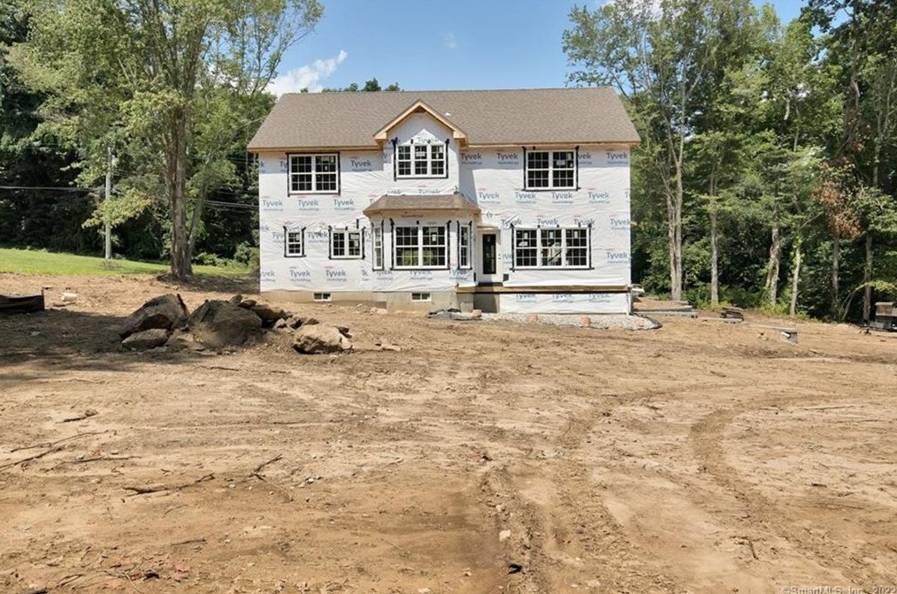 8 Baker Hill Rd, Columbia, CT 06237-1228