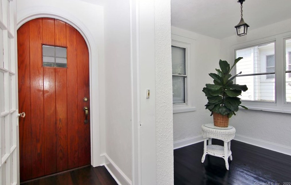 24 Comly Ave #1, Greenwich, CT 06831