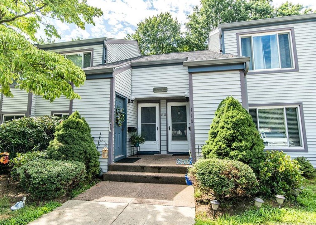 113 Candlewood Dr Unit 113, Wapping, CT