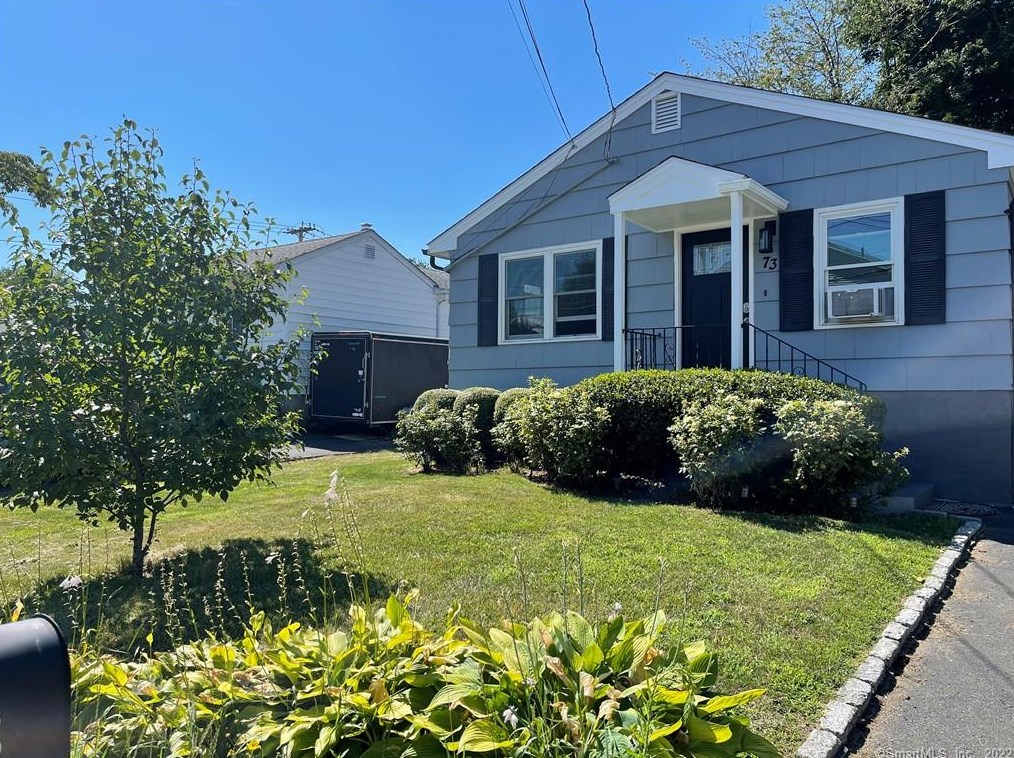 73 Bullard St, Fairfield, CT 06825
