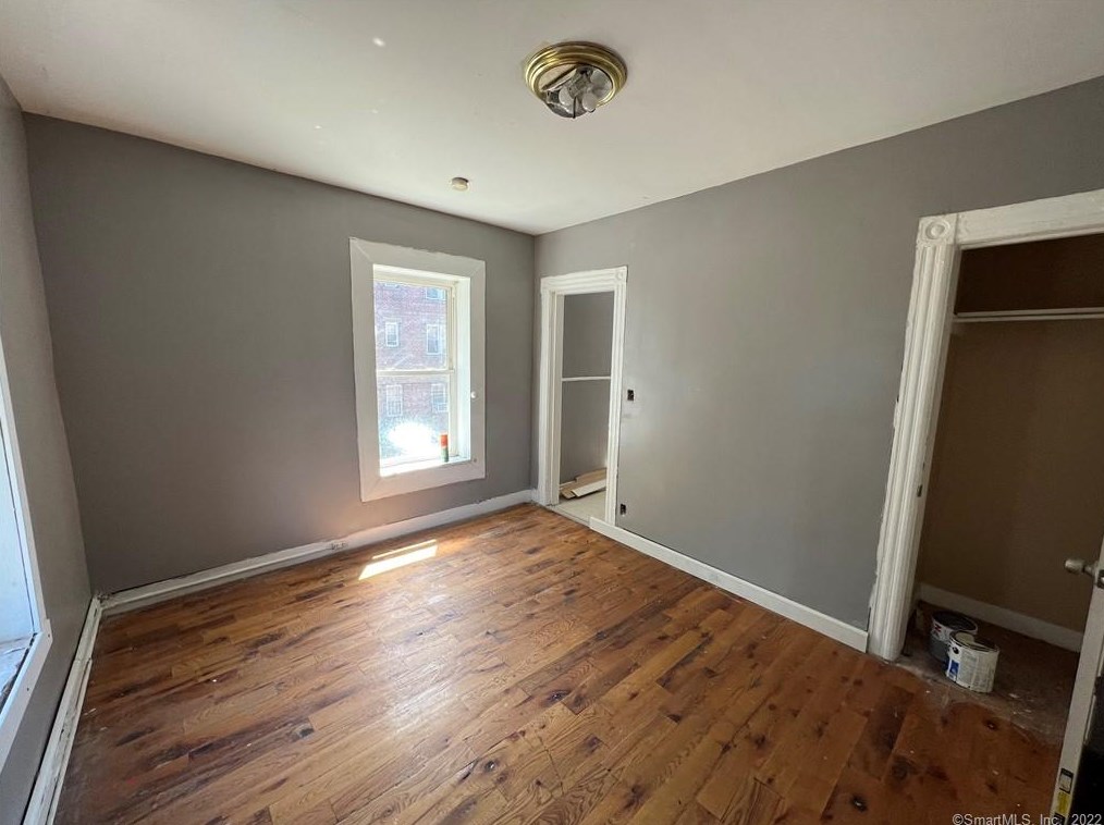780 Hallett St #8, Bridgeport, CT 06608