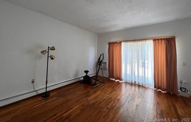 3 Walnut Dr #c, Uncasville, CT 06382