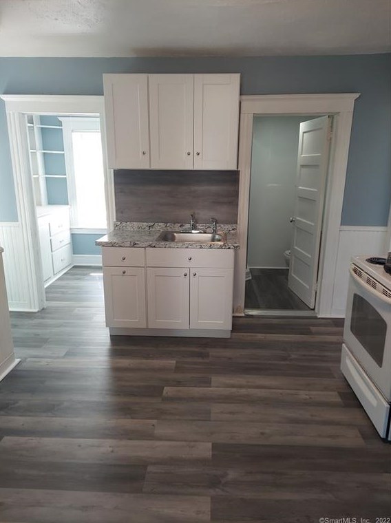 93 E Elm St #2, Torrington, CT 06790