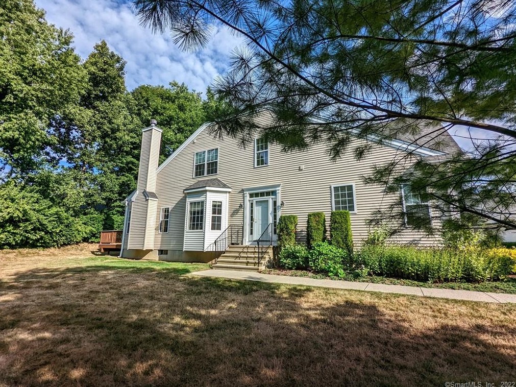 8 Carlson Ridge Way, Northville, CT 06776-2936