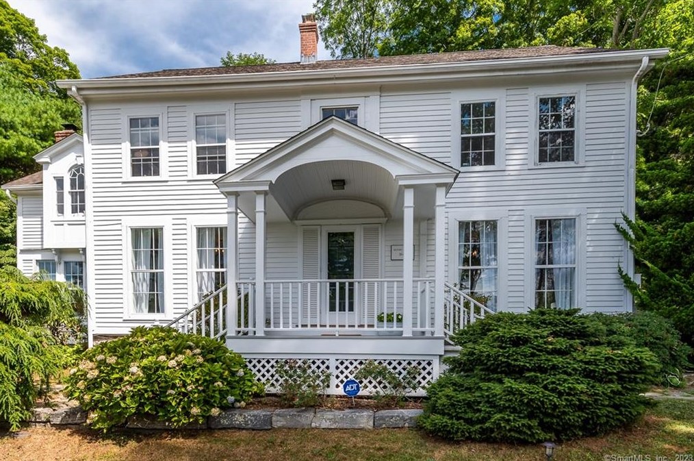 86 Main St, East Haddam, CT 06423