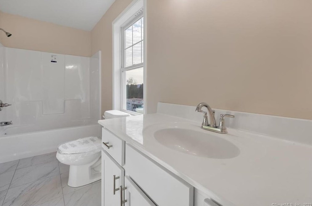 263 Williams St, Meriden CT 06450-4512 exterior