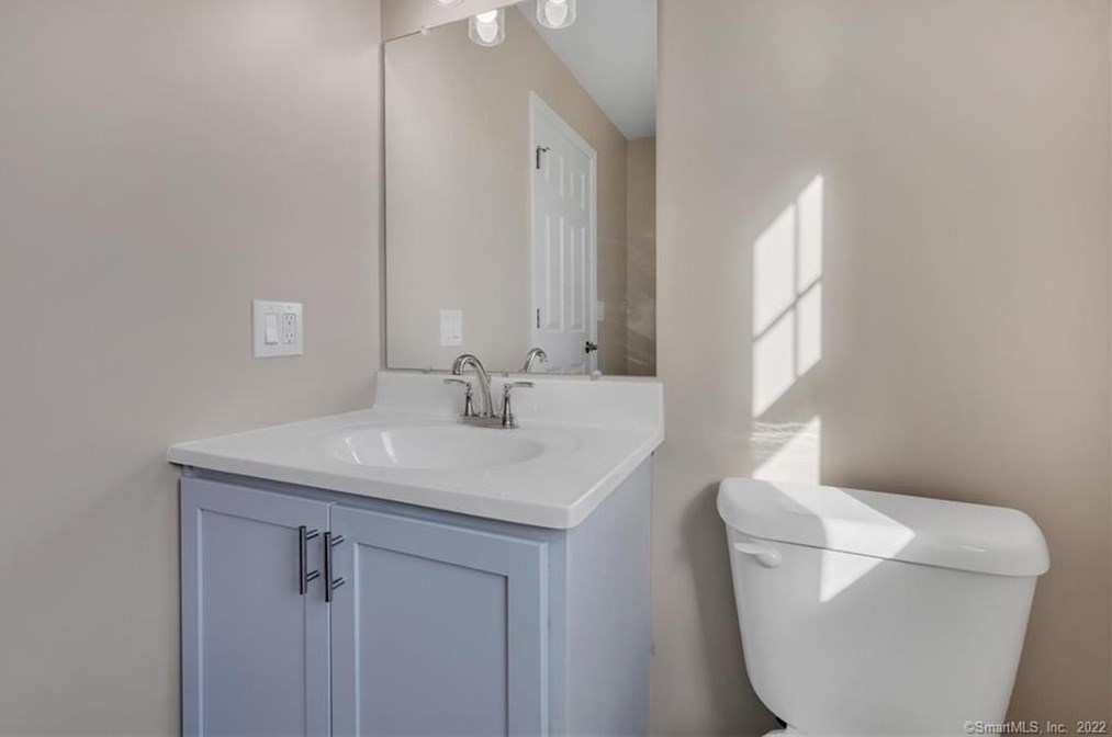 263 Williams St, Meriden CT 06450-4512 exterior