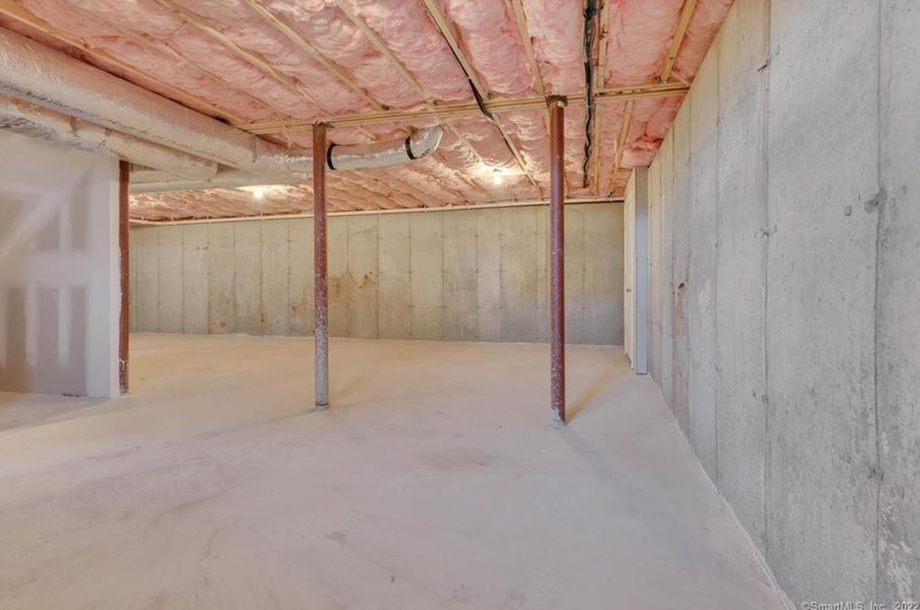 263 Williams St, Meriden CT 06450-4512 exterior