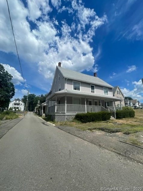 203 Center St, Manchester, CT 06040