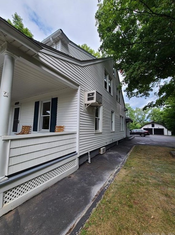 683 Worthington Rdg, Kensington, CT 06037
