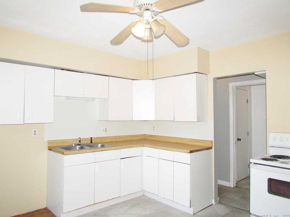 315 Cole St #u1, Torrington, CT 06790