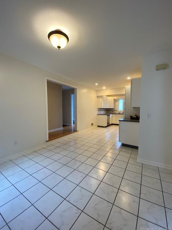 40 Emma Rd, Stamford, CT 06905