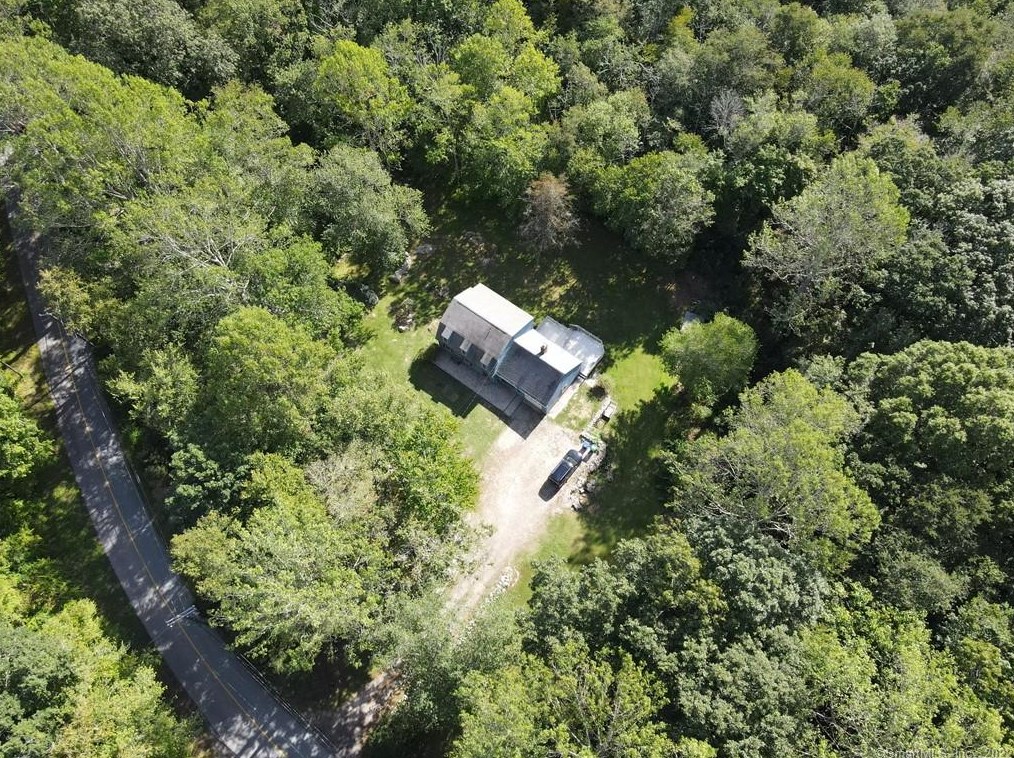 35 Flat Rock Hill Rd, Lyme, CT 06371