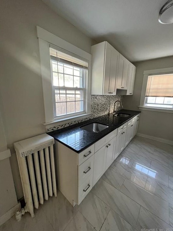 38 Glen Rd, New Haven CT  06511-2825 exterior