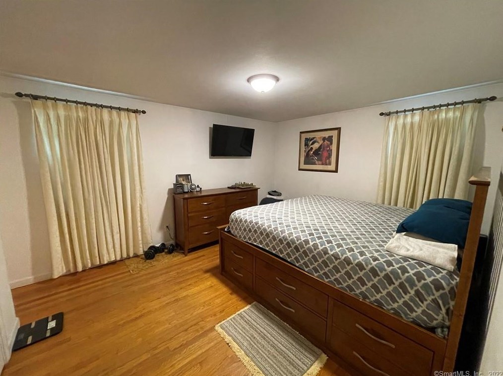 48 Tolli Ter, New Haven CT  06512-3159 exterior