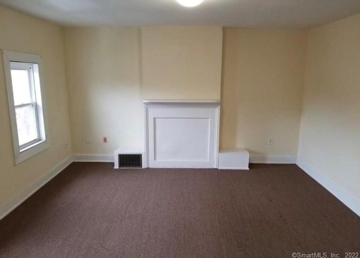 88 Daggett St, New Haven CT  06519-1513 exterior