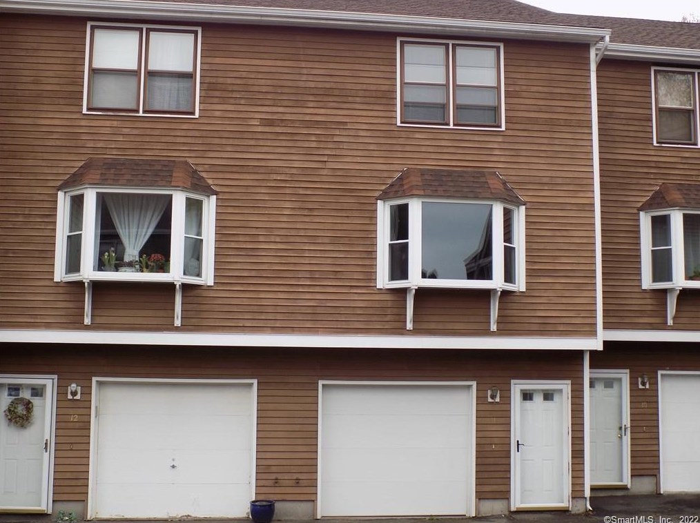 690 N Colony St Unit 11, Meriden, CT 06450