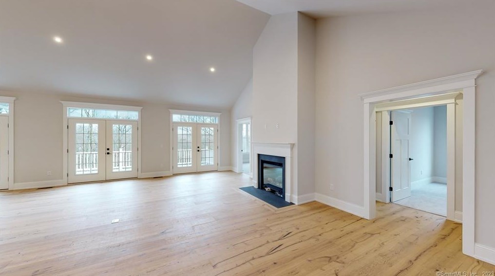 77 Nautilus Way, Stonington, CT 06378