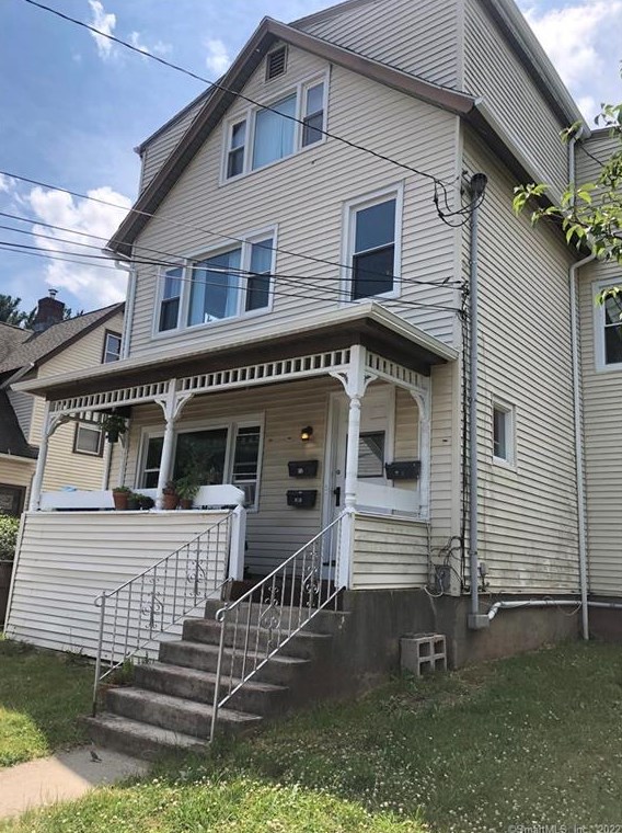 41 Oak St #2, Middletown, CT 06457