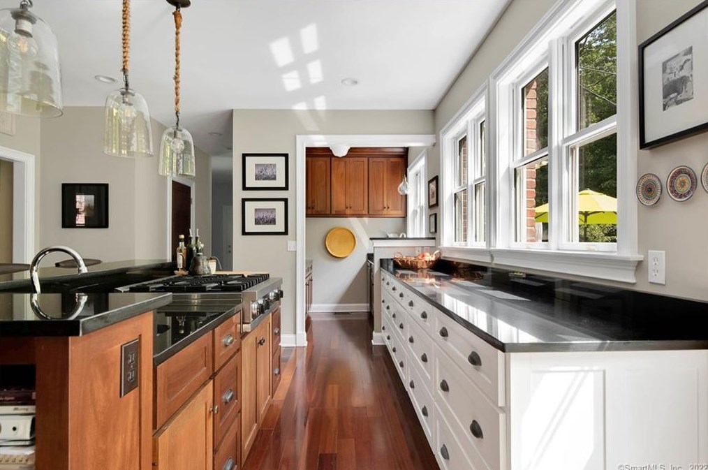 1877 Weed Rd, Torrington, CT 06790