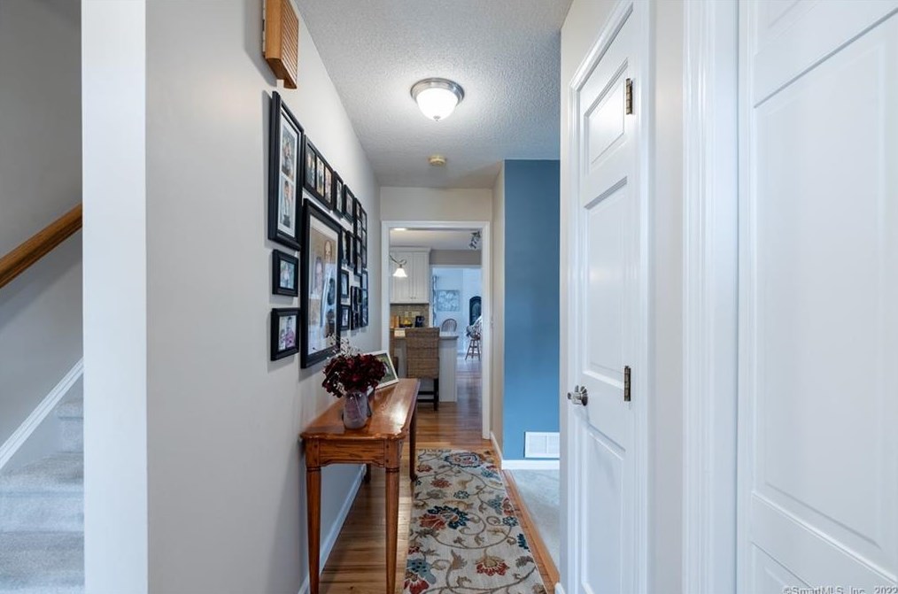 90 Mt Fair Dr, Watertown CT  06795-1659 exterior