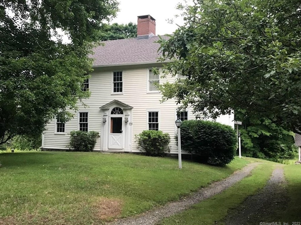 60 Gunntown Rd, Union City, CT 06770-3625