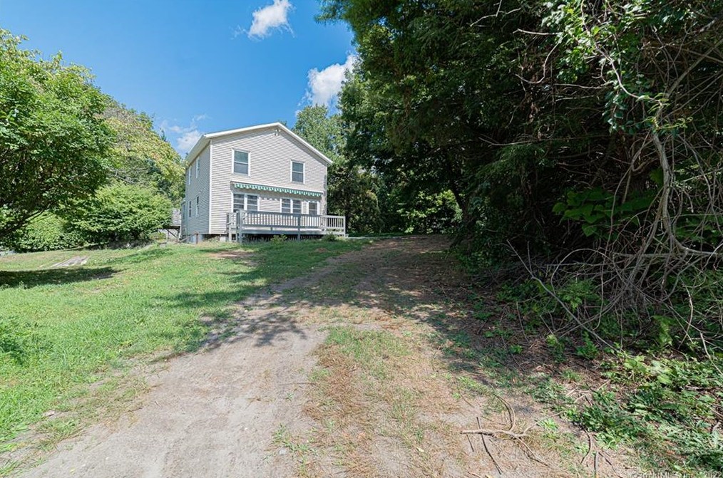97 Laurel Hill Rd, Brookfield Center, CT 06804