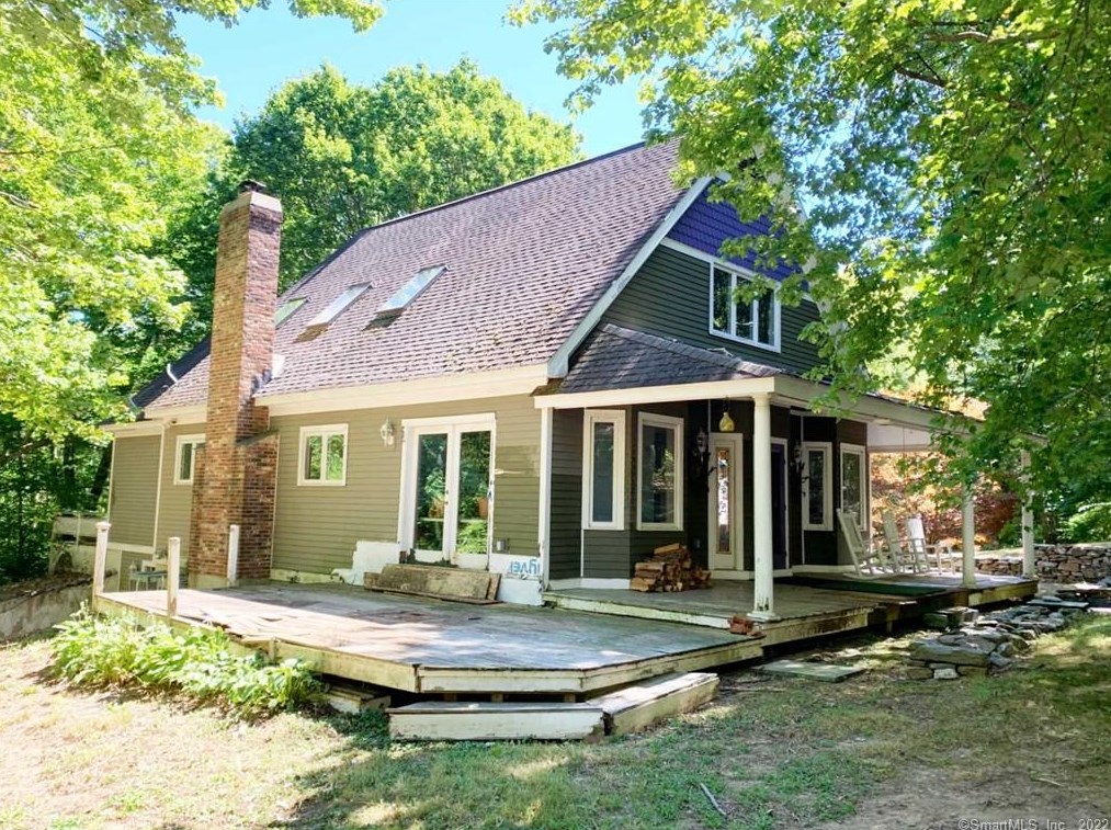 11 Antolini Rd, New Hartford, CT 06057