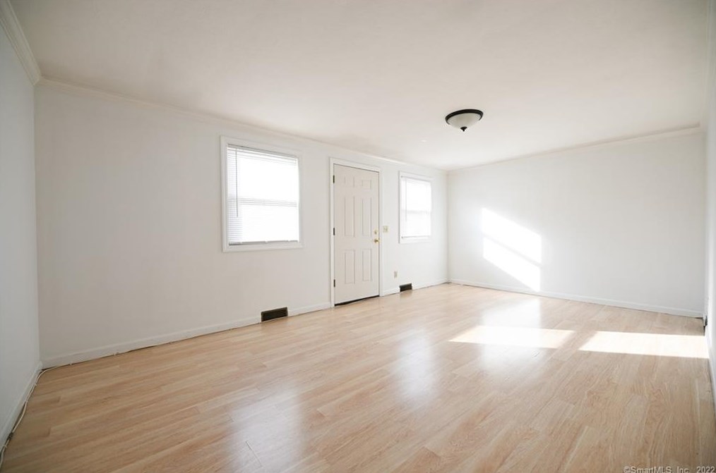 81 Benedict St #b, Norwalk, CT 06850