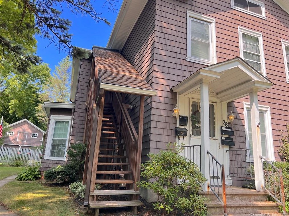28 N Elm St #2, Wallingford, CT 06492