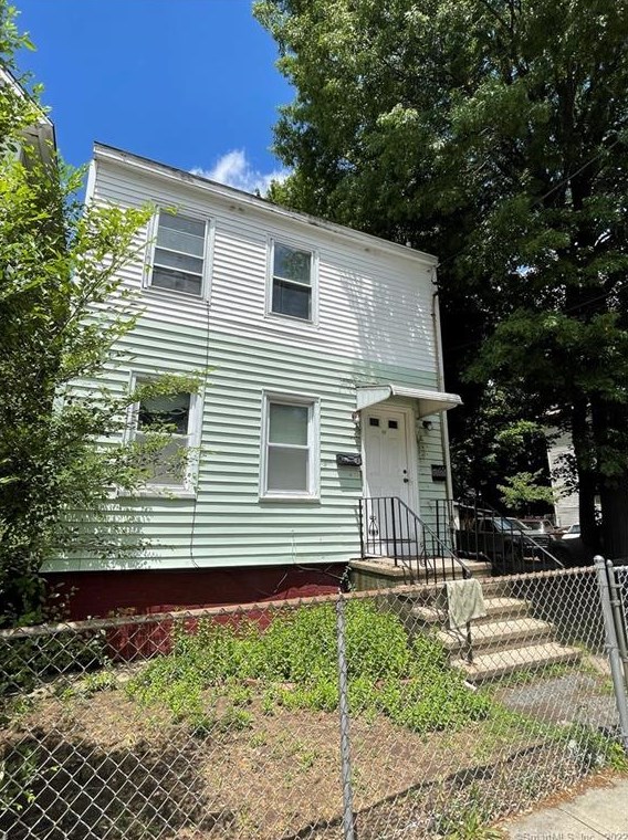 17 Adeline St, New Haven, CT 06519 exterior